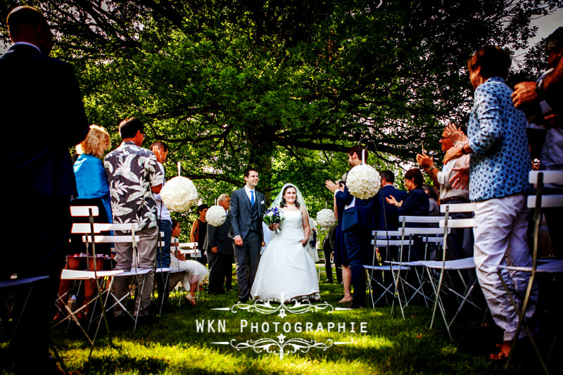 Photographe de mariage pour une cérémonie laique à la Vallée aux Pages