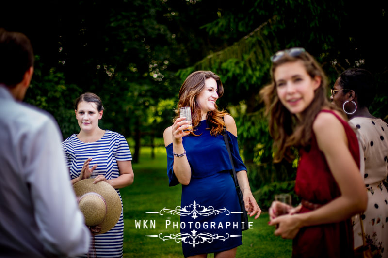 Photographe de mariage à Paris - vin d'honneur à la Vallée aux Pages