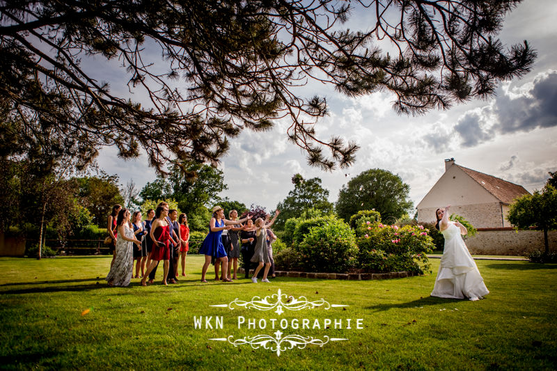 Photographe de mariage à Paris - vin d'honneur à la Vallée aux Pages