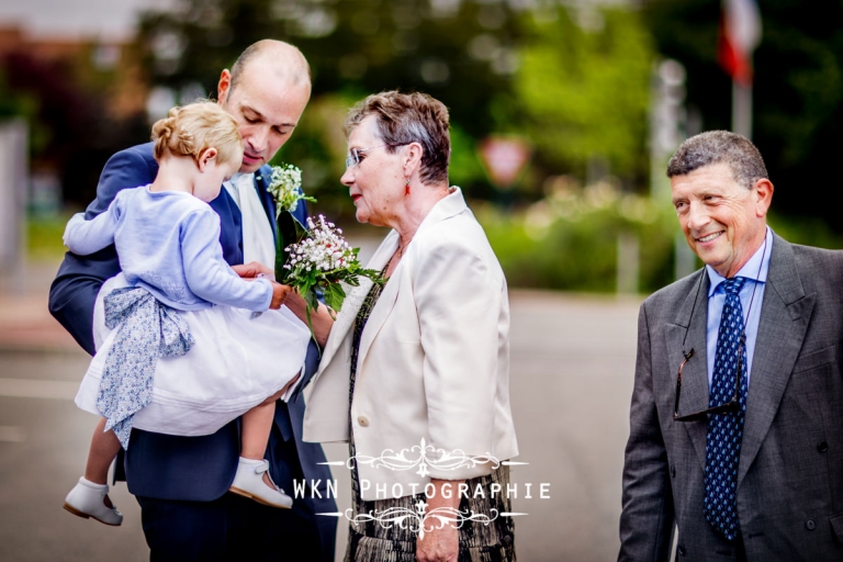 Photographe de mariage à Paris - le mariage civil a la mairie de Montigny le Bretonneux