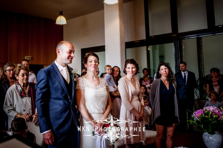 Photographe de mariage à Paris - le mariage civil a la mairie de Montigny le Bretonneux