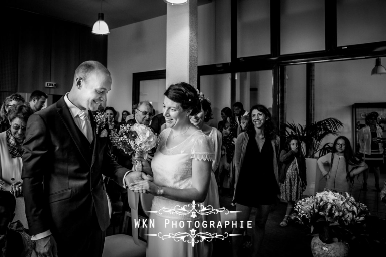 Photographe de mariage à Paris - le mariage civil a la mairie de Montigny le Bretonneux