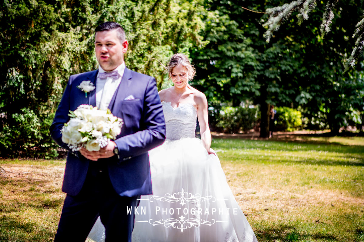 Photographe de mariage dans le Vexin - le premier regard