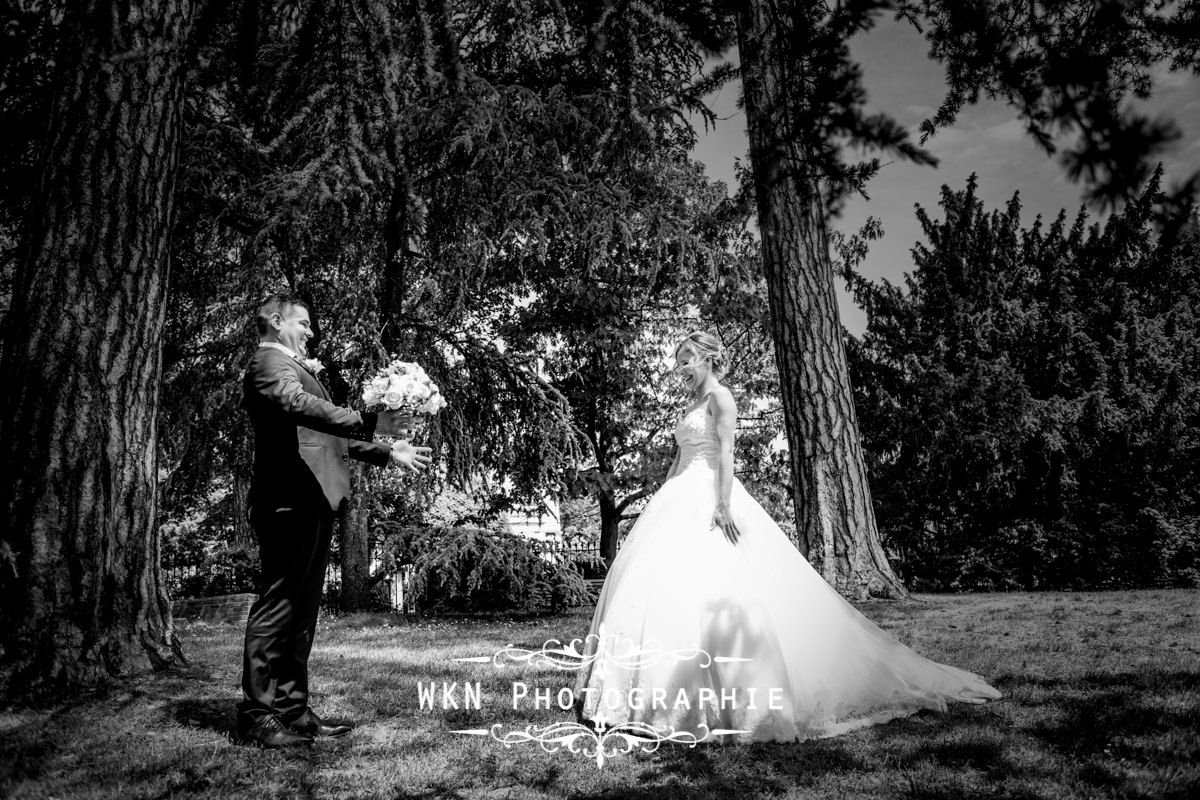 Photographe de mariage dans le Vexin - le premier regard