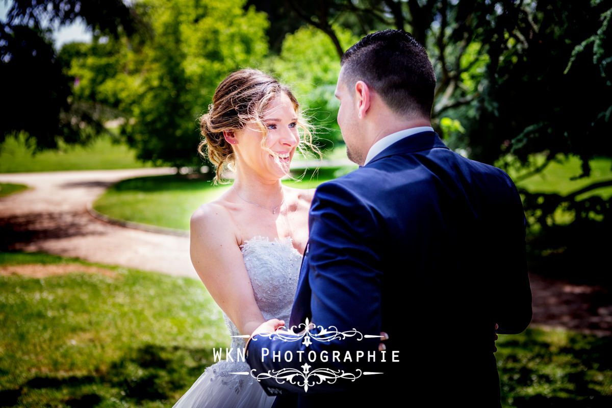 Photographe de mariage dans le Vexin - le premier regard