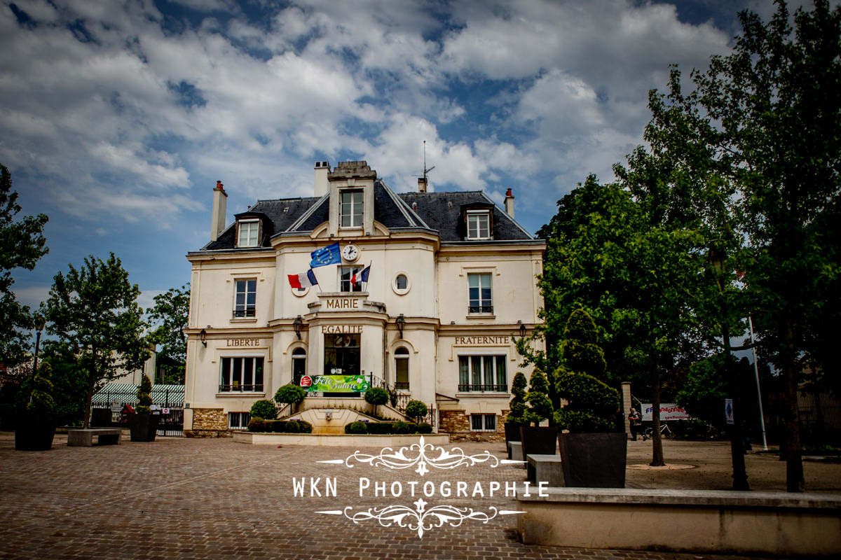 Photographe de mariage dans le Vexin - le mariage civil à la mairie de Groslay