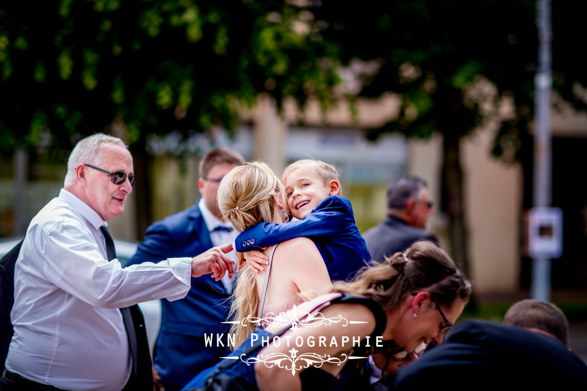 Photographe de mariage dans le Vexin - le mariage civil à la mairie de Groslay