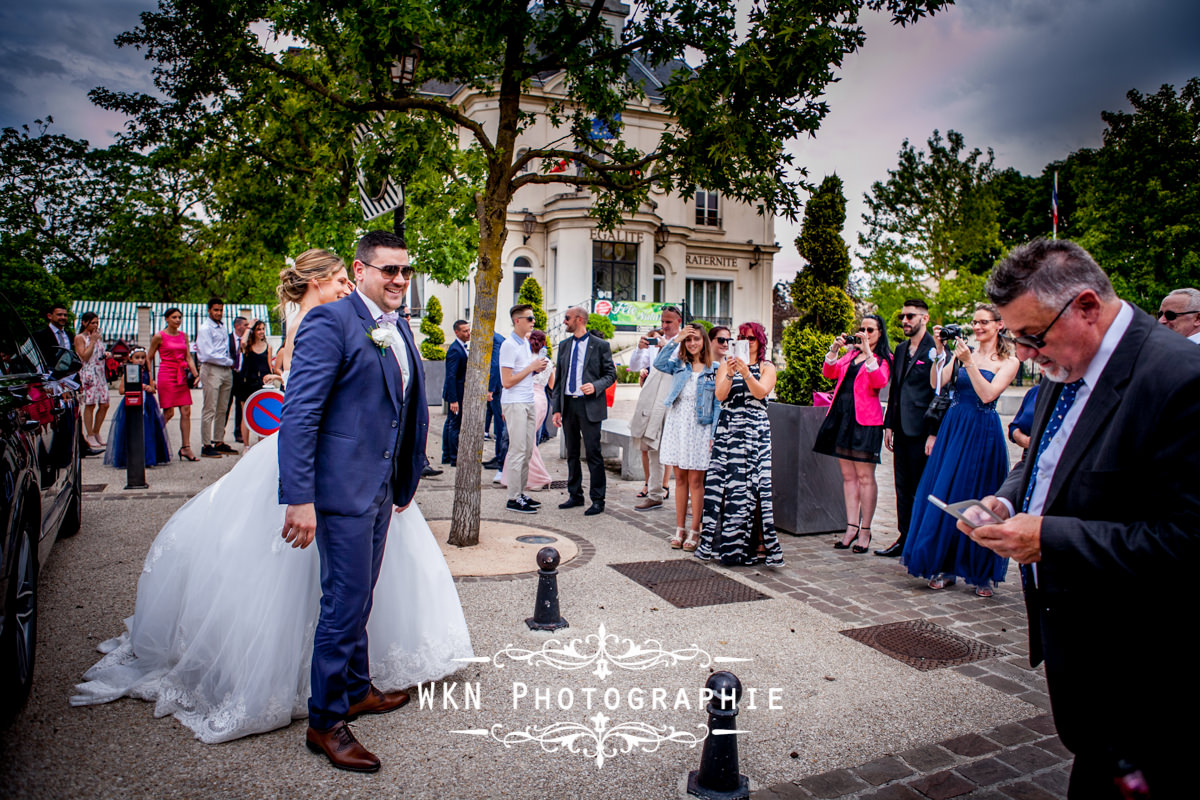 Photographe de mariage dans le Vexin - le mariage civil à la mairie de Groslay