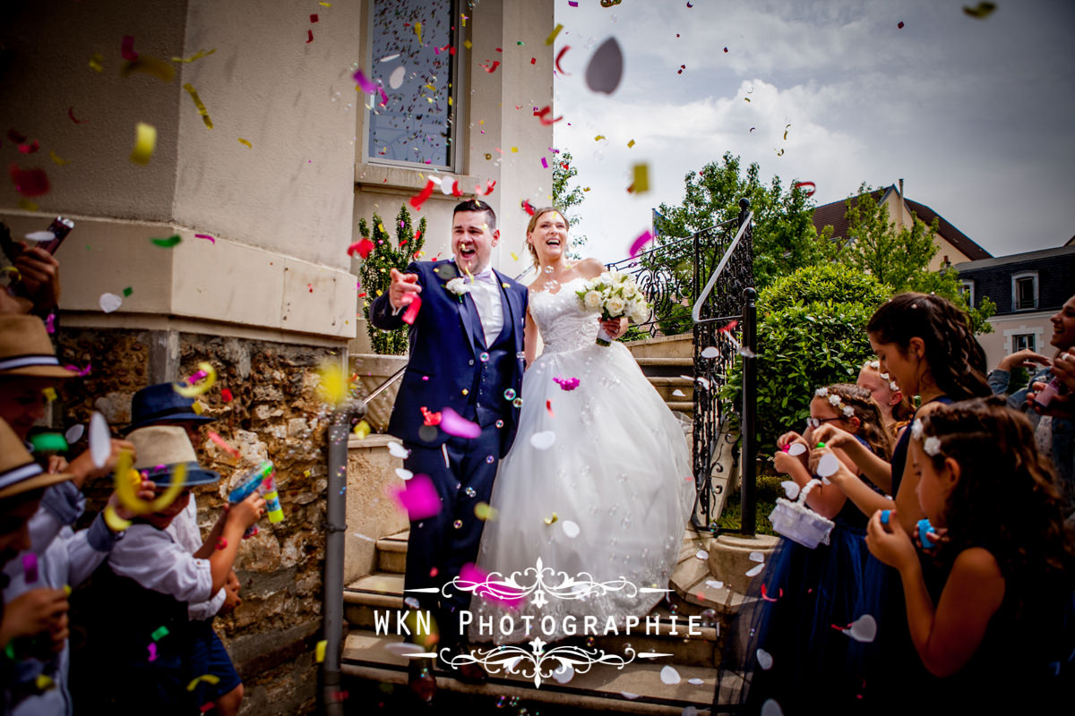 Photographe de mariage dans le Vexin - le mariage civil à la mairie de Groslay