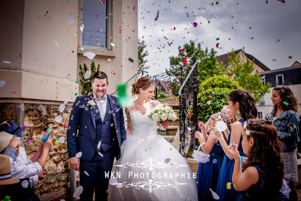 Photographe de mariage dans le Vexin - le mariage civil à la mairie de Groslay