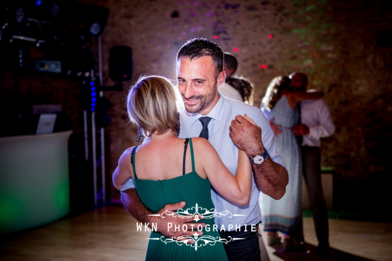 Photographe de mariage - soiree dansante a la Vallee aux Pages