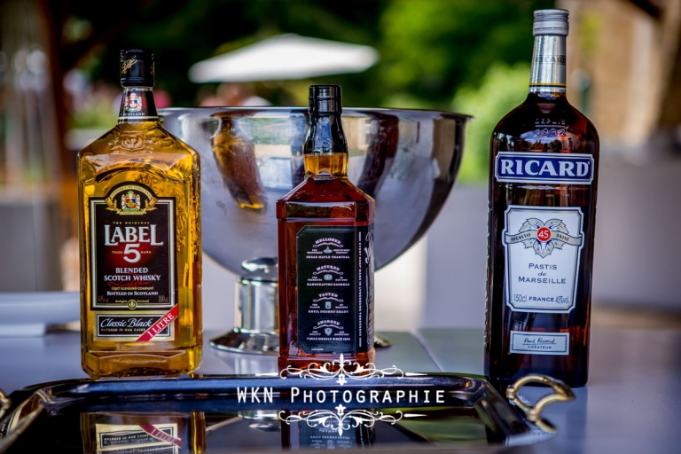 Photographe de mariage - vin d'honneur estival a la Vallee aux Pages