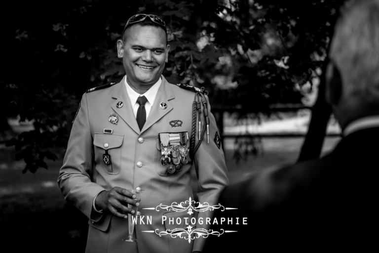 Photographe de mariage - vin d'honneur estival a la Vallee aux Pages