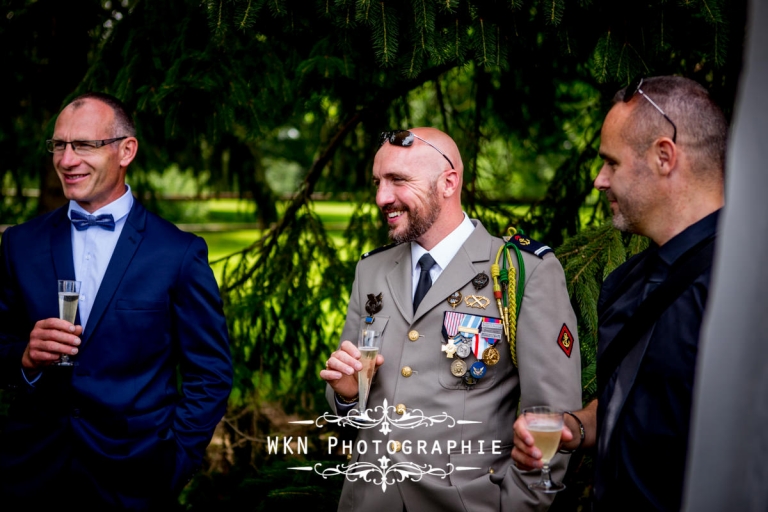 Photographe de mariage - vin d'honneur estival a la Vallee aux Pages