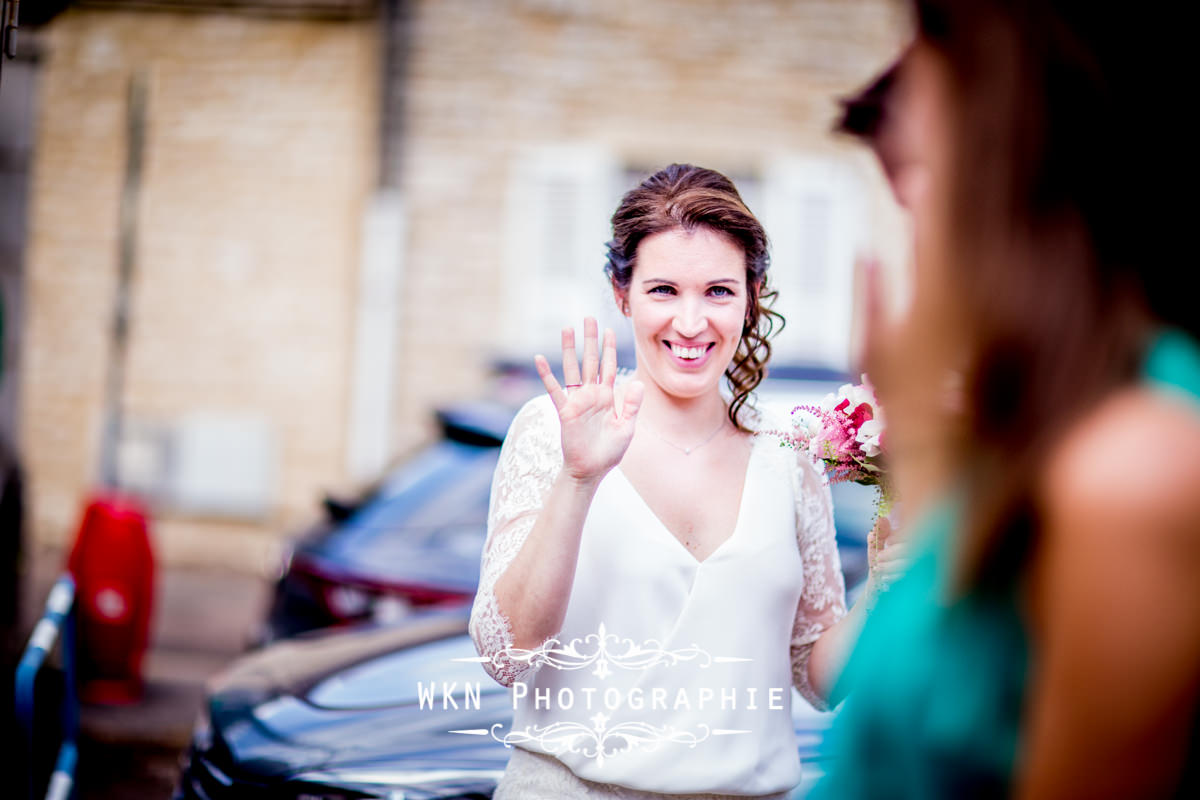 Photographe de mariage bourgogne - ceremonie civile a la mairie de Vougeot