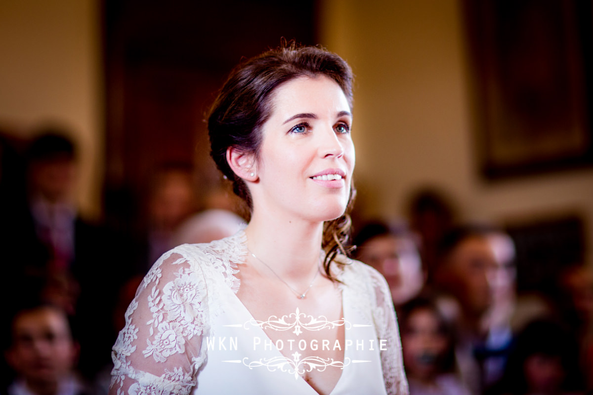 Photographe de mariage bourgogne - ceremonie civile a la mairie de Vougeot