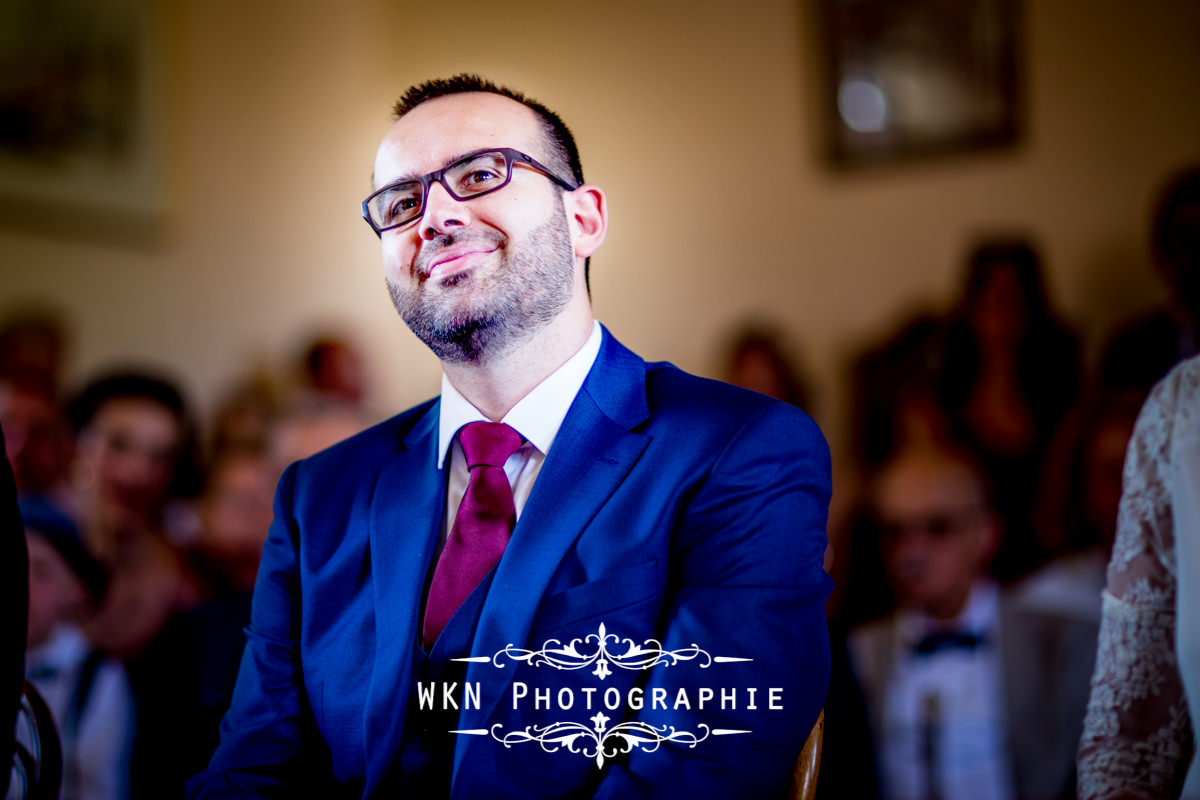 Photographe de mariage bourgogne - ceremonie civile a la mairie de Vougeot