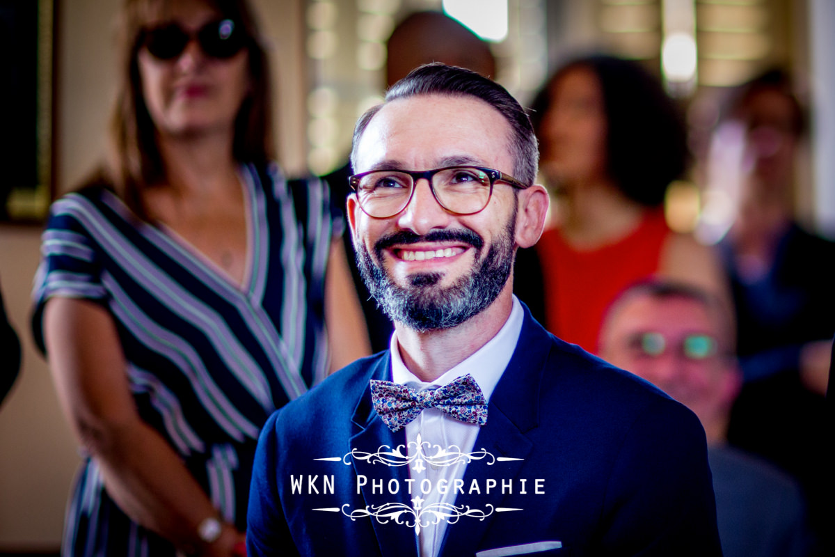 Photographe de mariage bourgogne - ceremonie civile a la mairie de Vougeot