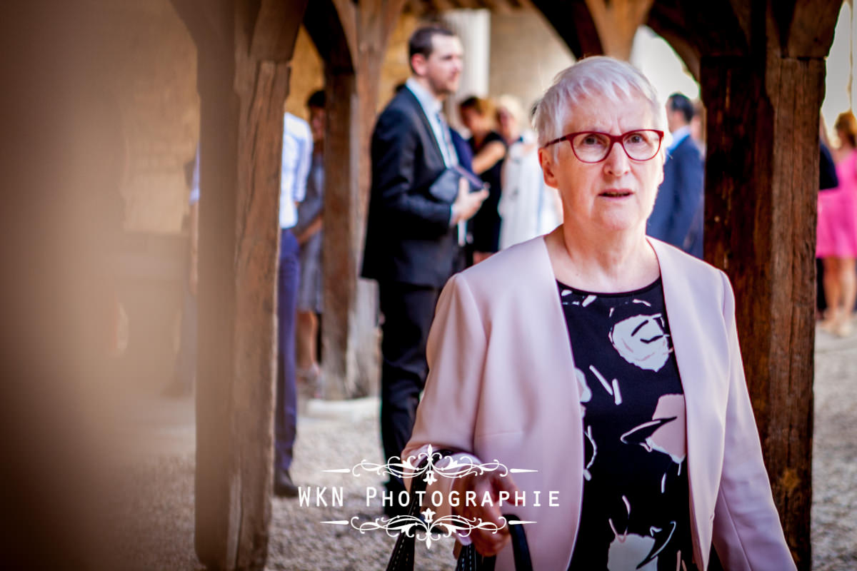 Photographe de mariage bourgogne - ceremonie laique au Clos de Vougeot