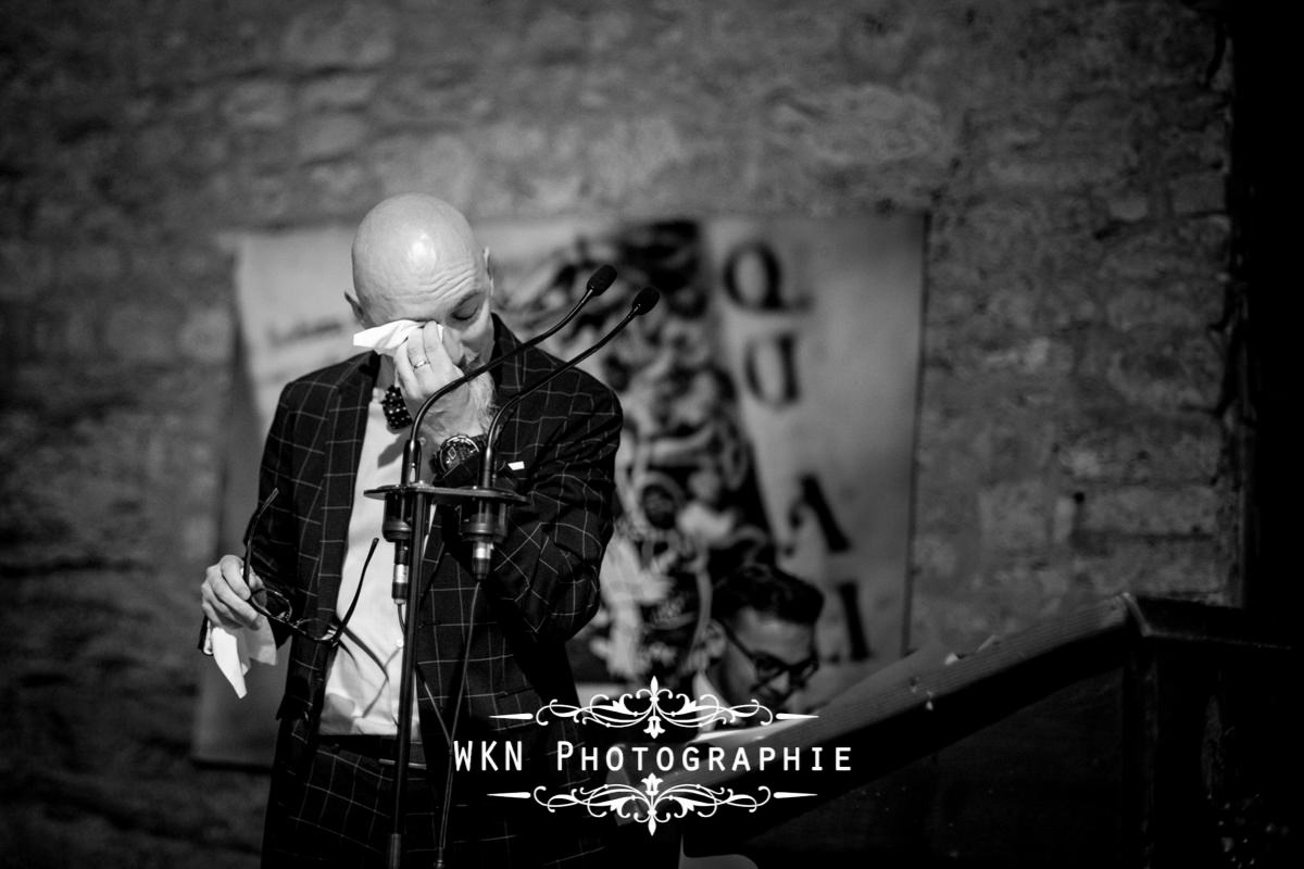 Photographe de mariage bourgogne - ceremonie laique au Clos de Vougeot