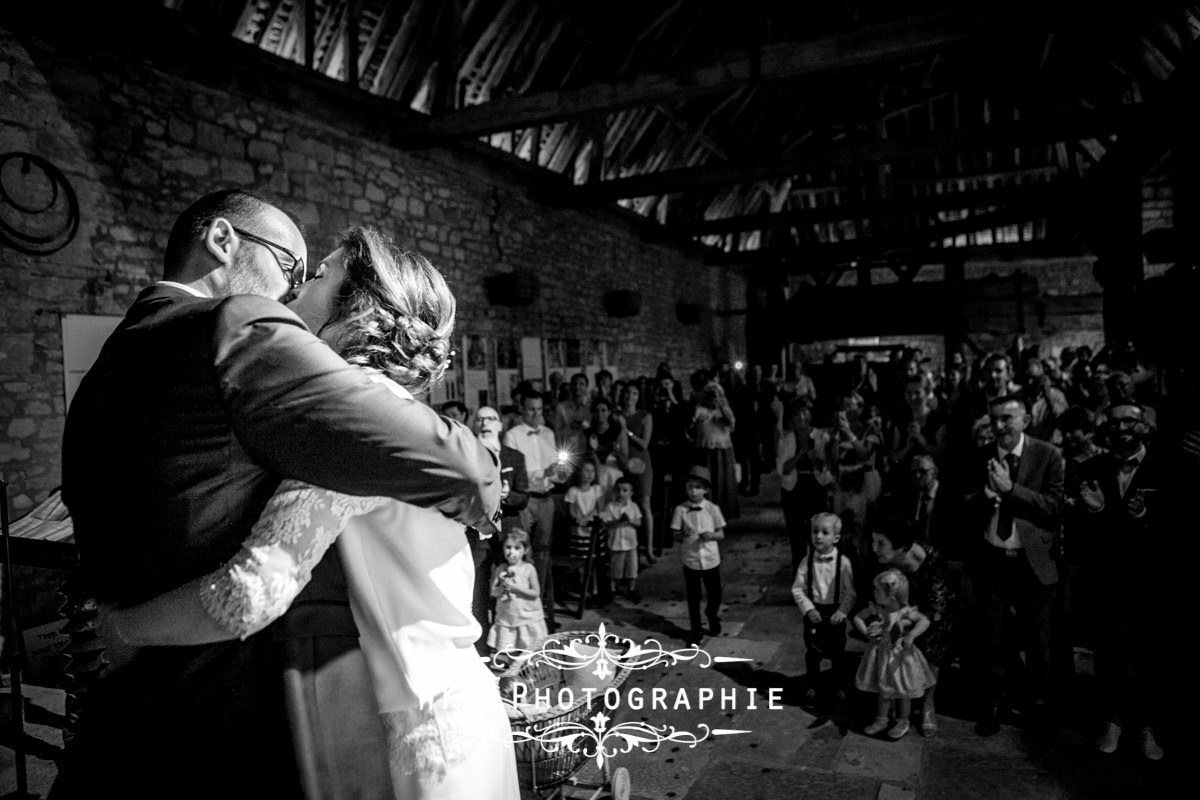 Photographe de mariage bourgogne - ceremonie laique au Clos de Vougeot