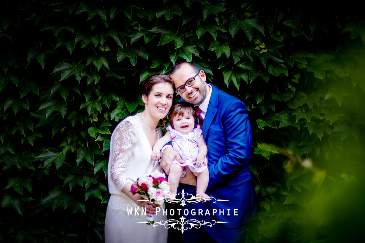 Photographe de mariage bourgogne - photos de couple au Clos de Vougeot