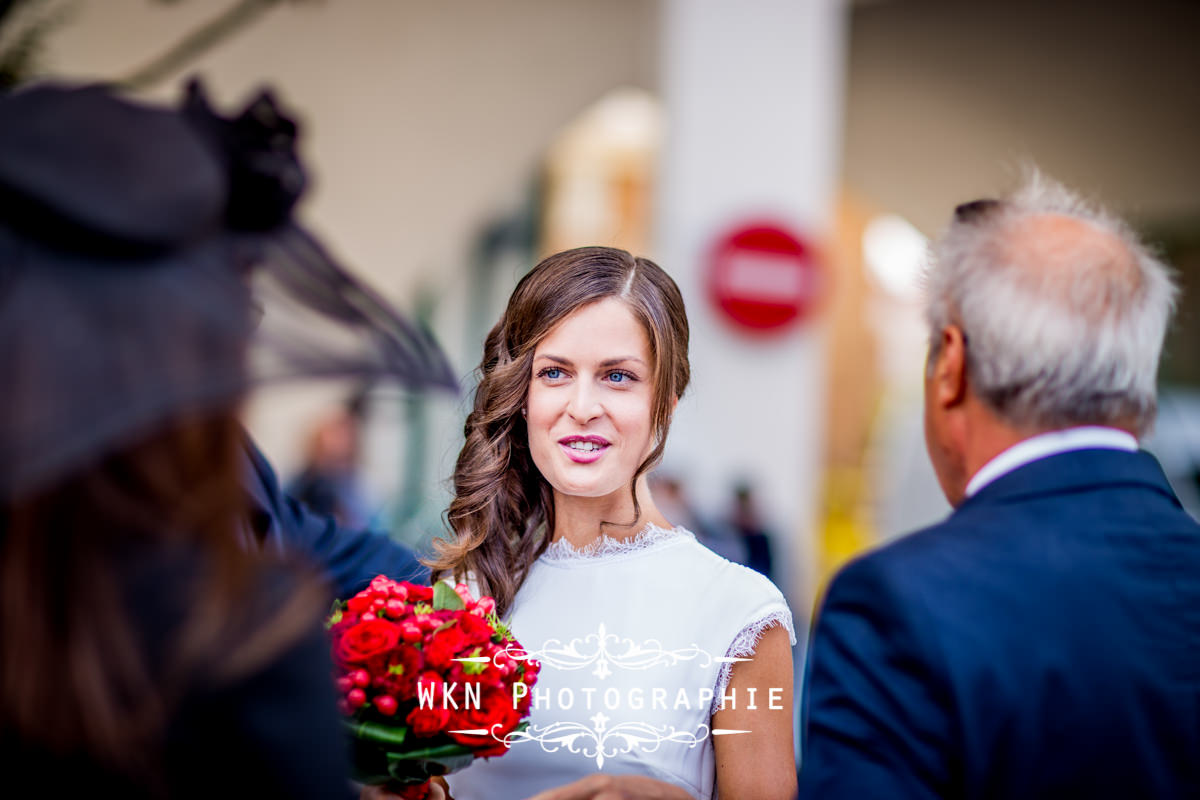 Photographe de mariage à Paris - cérémonie civile à la mairie de Drancy