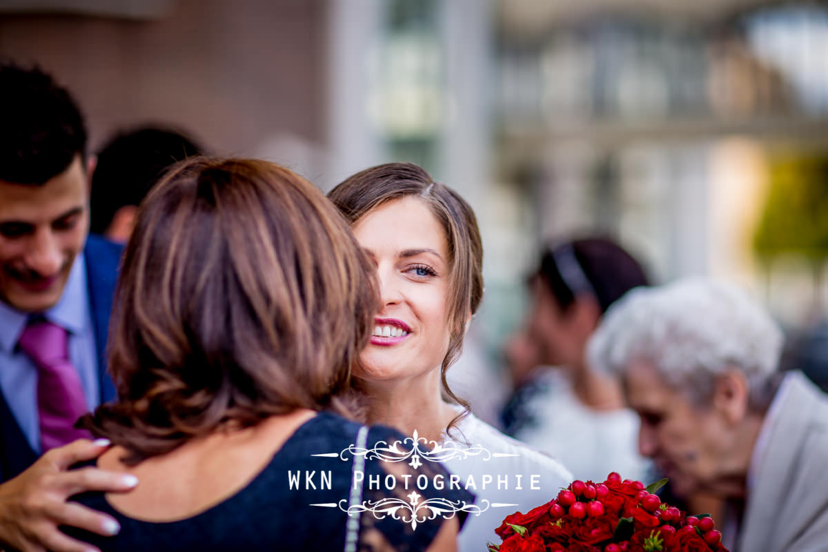 Photographe de mariage à Paris - cérémonie civile à la mairie de Drancy