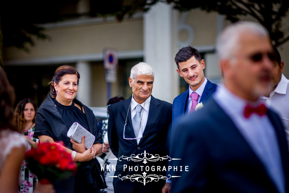 Photographe de mariage à Paris - cérémonie civile à la mairie de Drancy