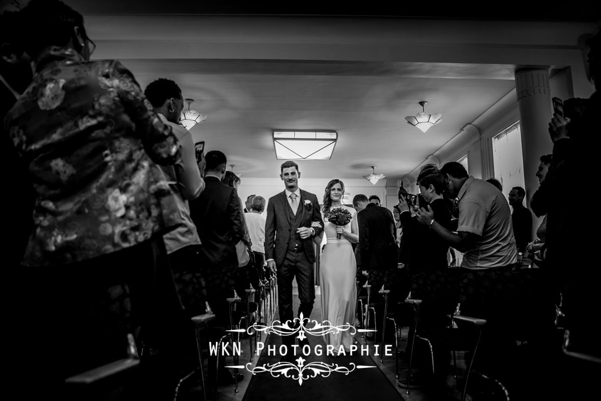 Photographe de mariage à Paris - cérémonie civile à la mairie de Drancy