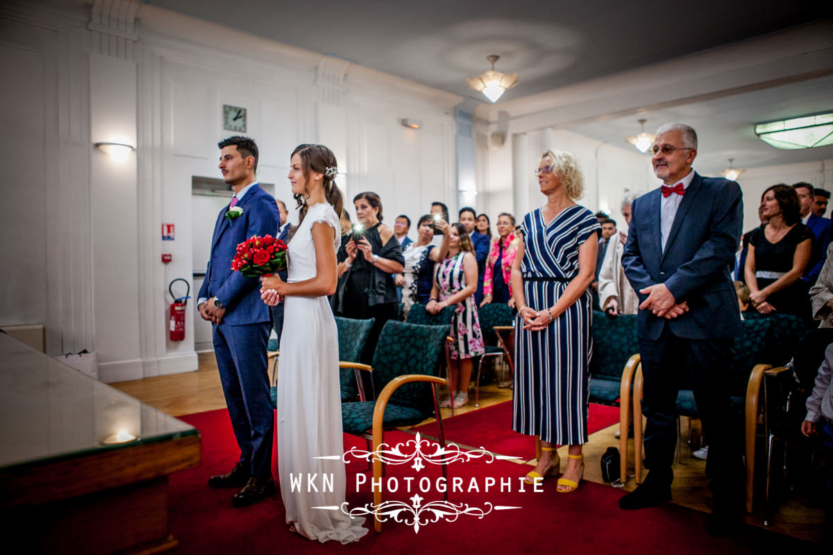 Photographe de mariage à Paris - cérémonie civile à la mairie de Drancy