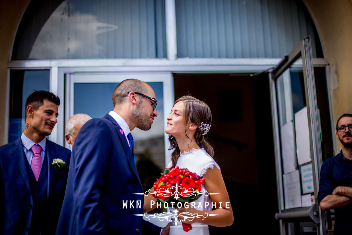 Photographe de mariage à Paris - cérémonie civile à la mairie de Drancy