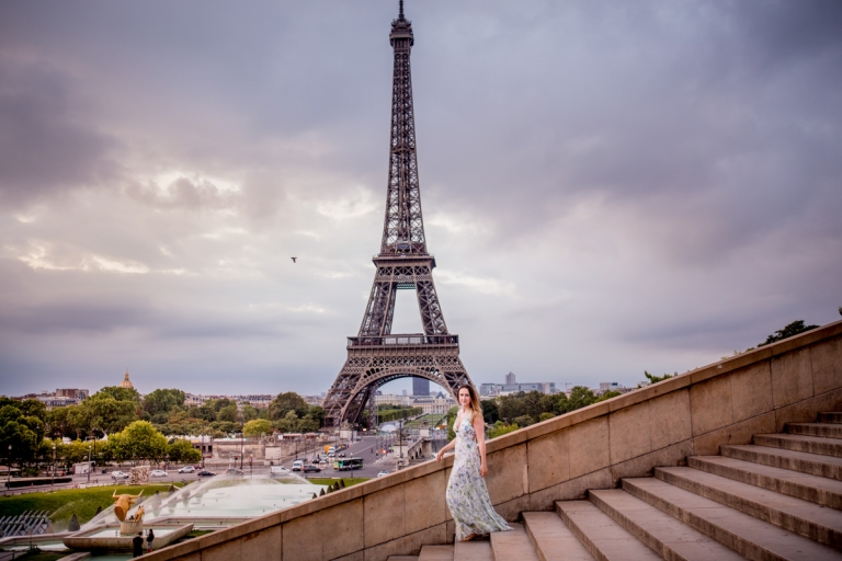 Seance photo feminine Tour Eiffel Paris
