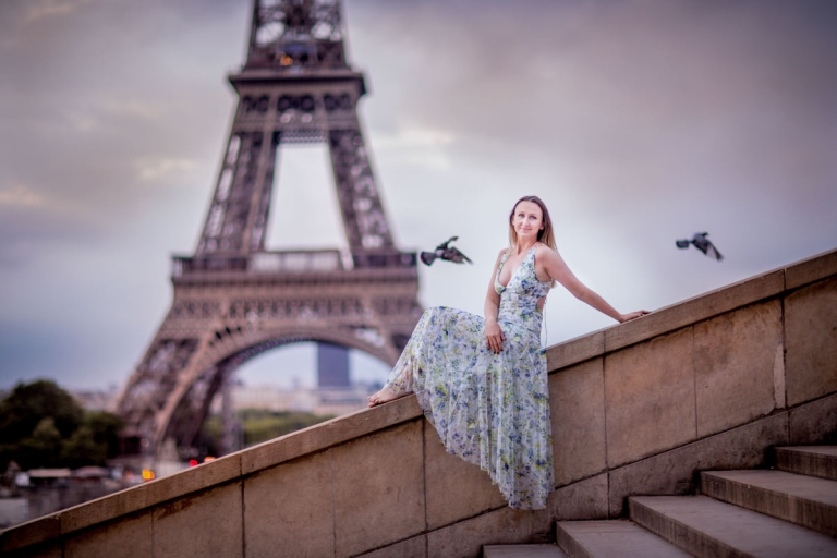 Seance photo feminine Tour Eiffel Paris