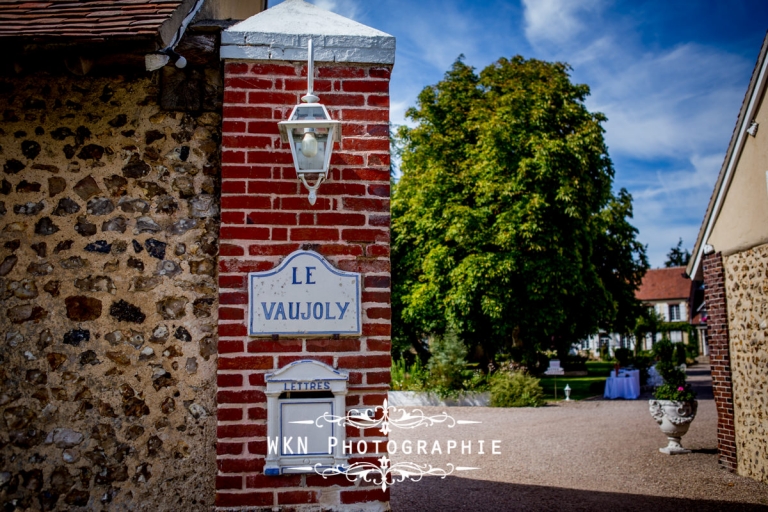 Photographe de mariage - ceremonie laique à la Bergerie du Vaujoly