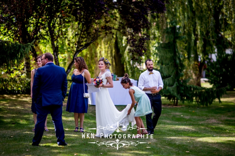 Photographe de mariage - ceremonie laique à la Bergerie du Vaujoly