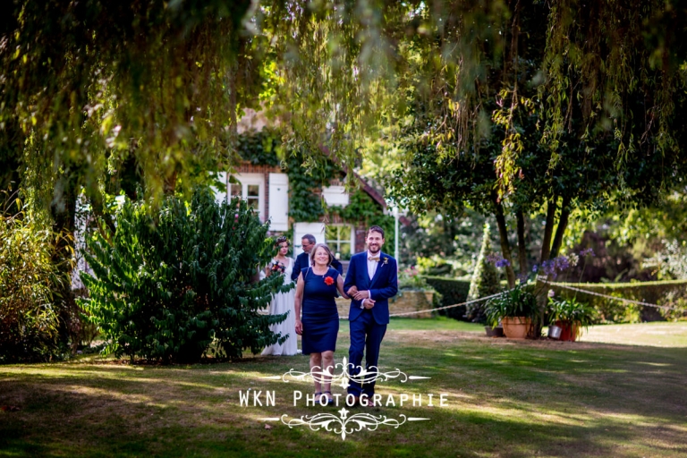 Photographe de mariage - ceremonie laique à la Bergerie du Vaujoly