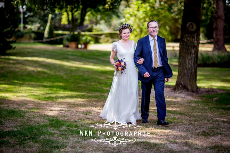 Photographe de mariage - ceremonie laique à la Bergerie du Vaujoly