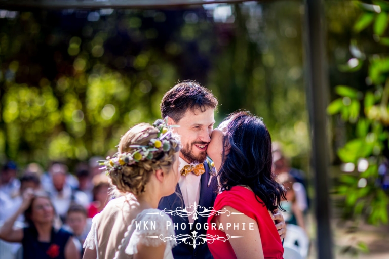 Photographe de mariage - ceremonie laique à la Bergerie du Vaujoly