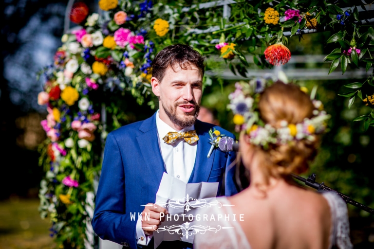 Photographe de mariage - ceremonie laique à la Bergerie du Vaujoly