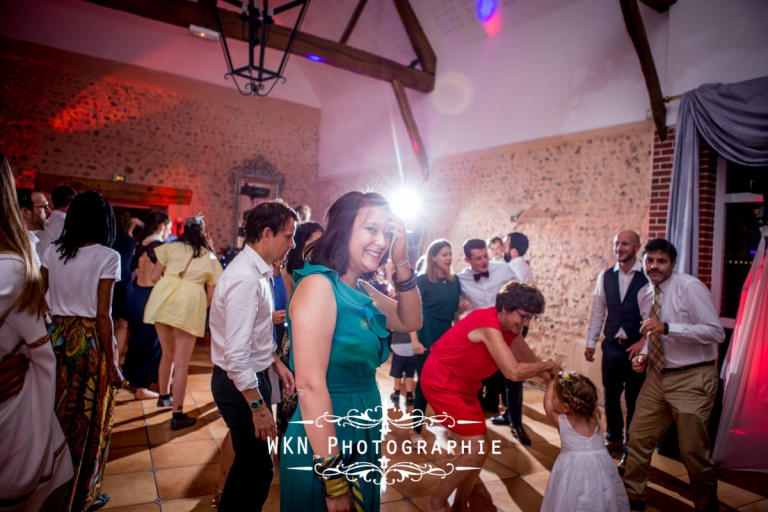 Photographe de mariage Chartres - reception et soiree dansante Bergerie de Vaujoly